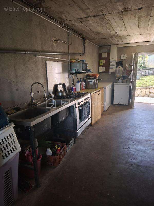 Maison 103 m² à Montpon-Menesterol  - photo 13