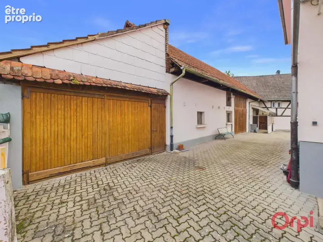 Vendenheim, deux maisons, 150 m² de dépendances et terrain de 819 m² - photo 3