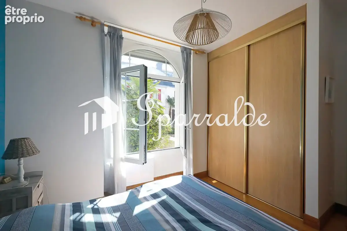CENTRE-VILLE   T3 72 m2 avec terrasse, jardin et caves - photo 25