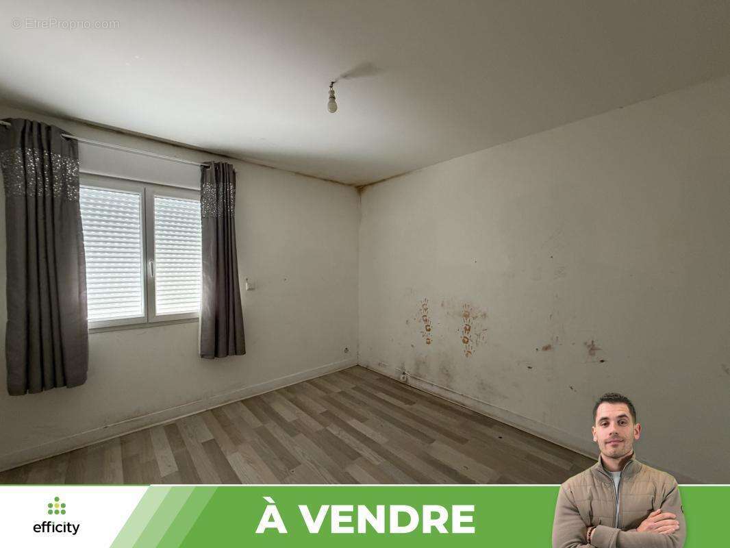 Maison 130 m² à Chatellerault  - photo 11