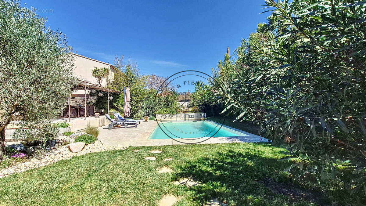 Maison à CHEVAL-BLANC