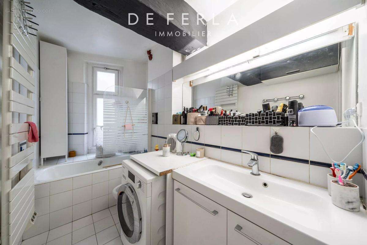 Appartement à PARIS-5E