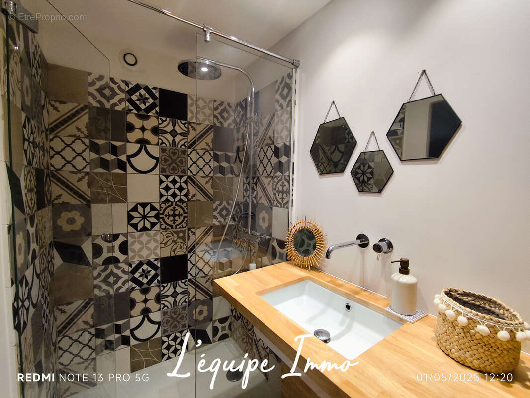 Maison à VIC-FEZENSAC