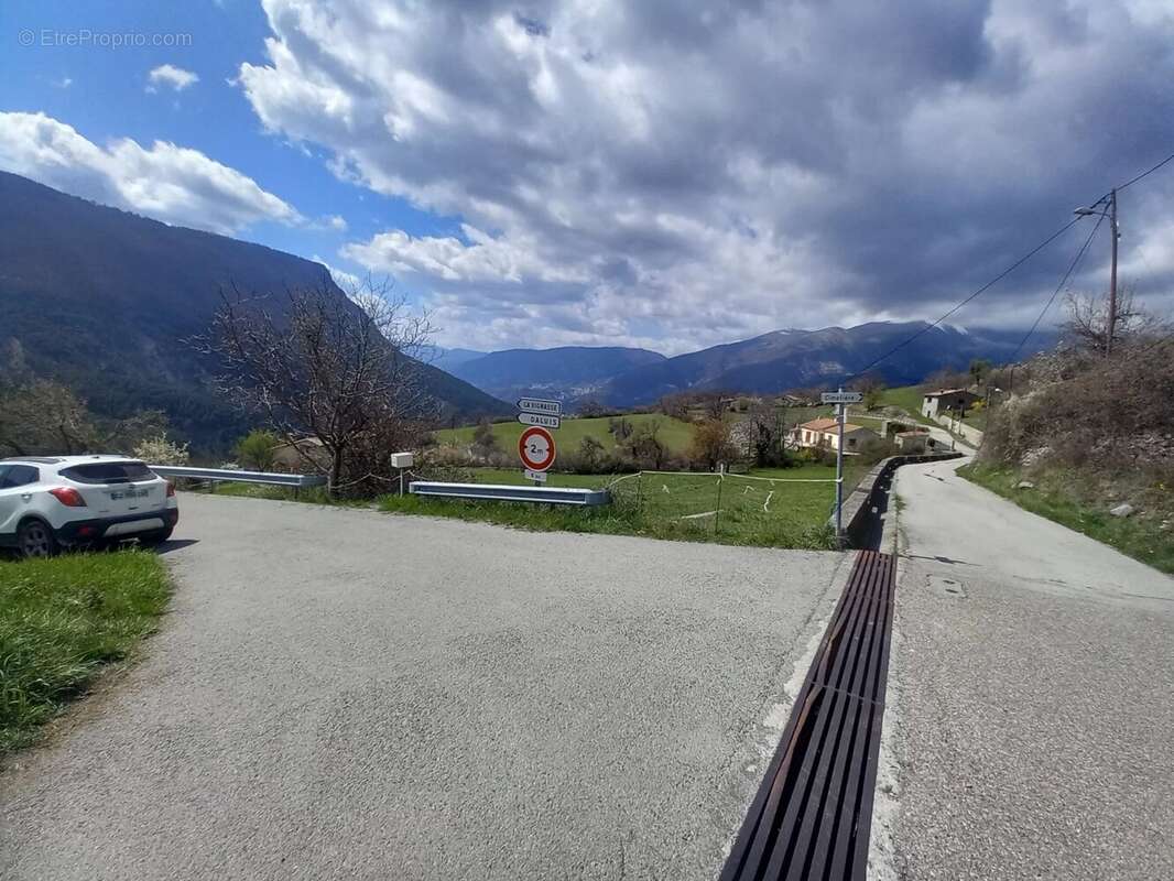 Terrain à SAINT-LEGER