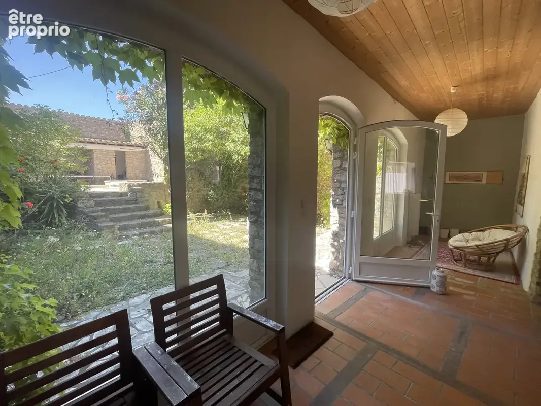 Proche carcassonne - maison 250 m2 - piscine - 2 terrasses - jardin - parking privatif - photo 5