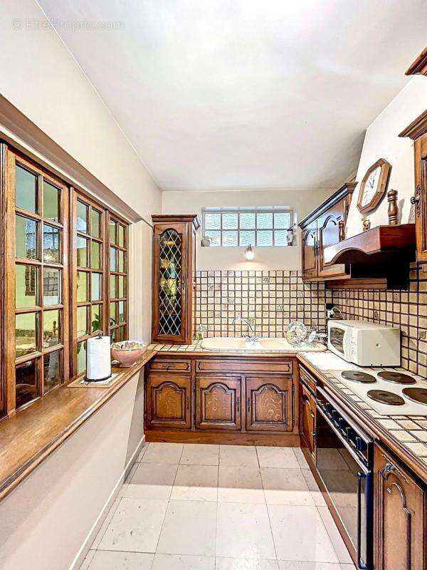 Maison à LE BLANC-MESNIL