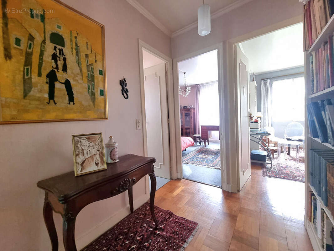 Appartement à FONTENAY-SOUS-BOIS