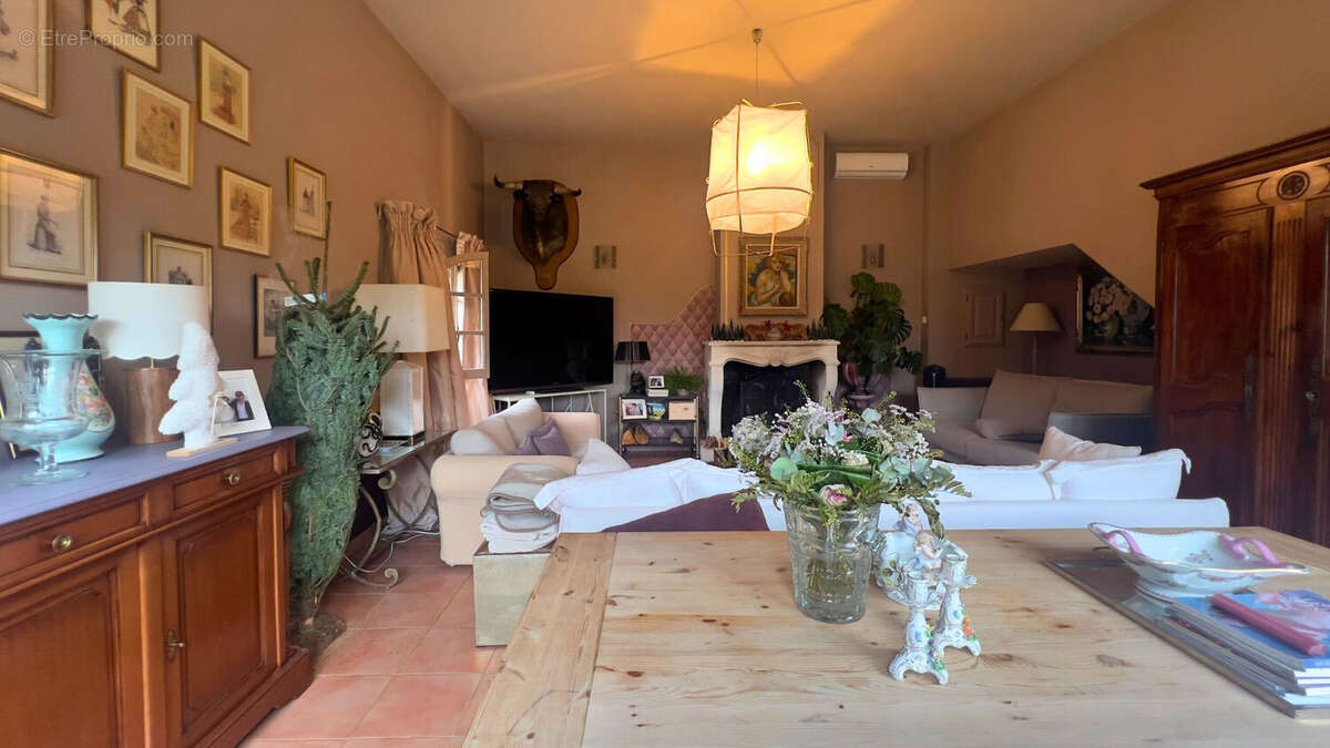 Maison à SAINT-REMY-DE-PROVENCE