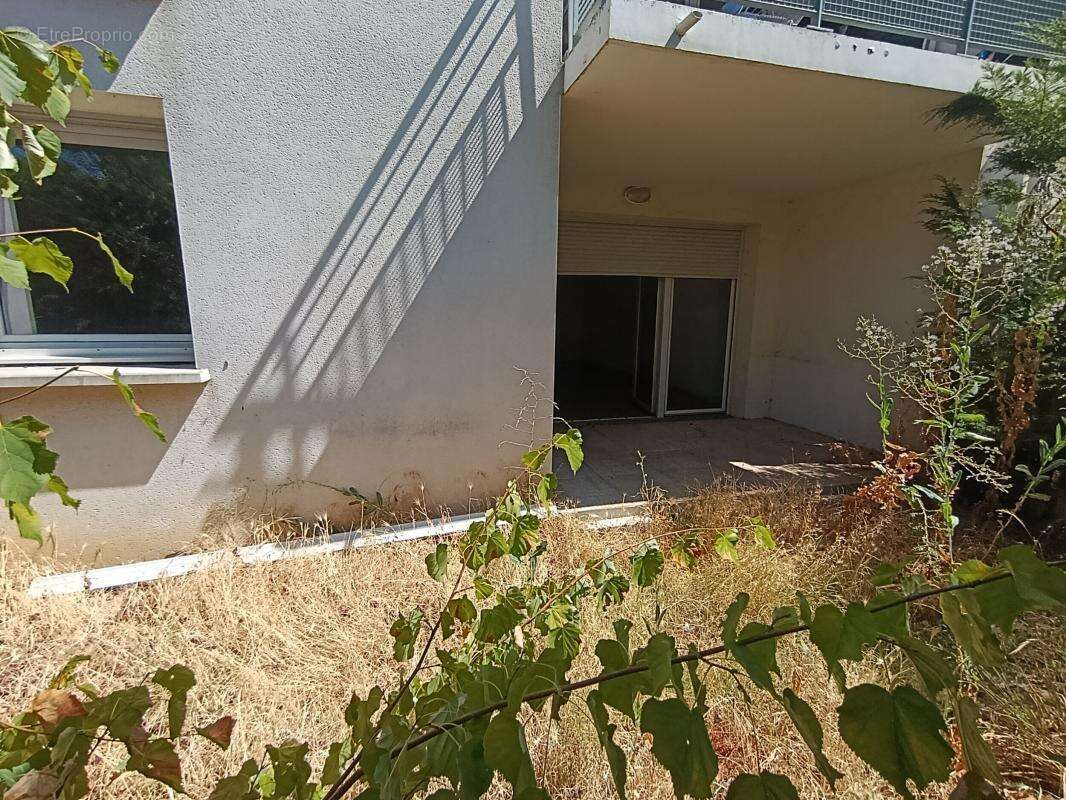 Appartement t2 en rez de jardin - photo 7