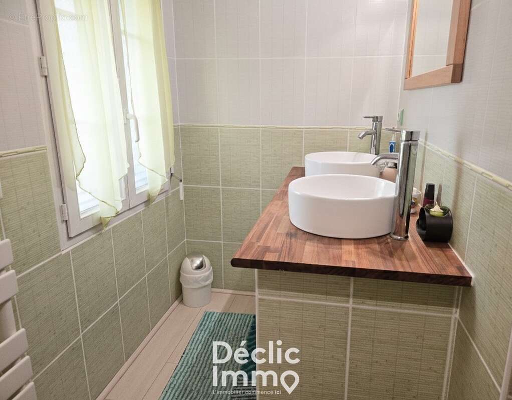 Maison à VOEUIL-ET-GIGET