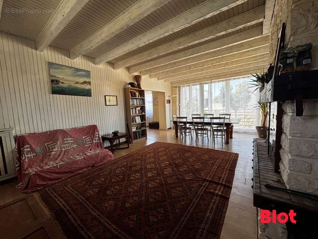 Maison 154 m² à Saint-Renan  - photo 5