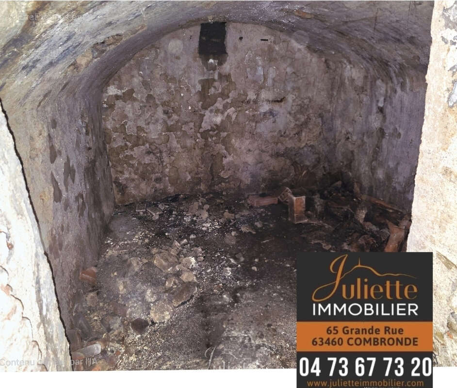 Maison à COMBRONDE