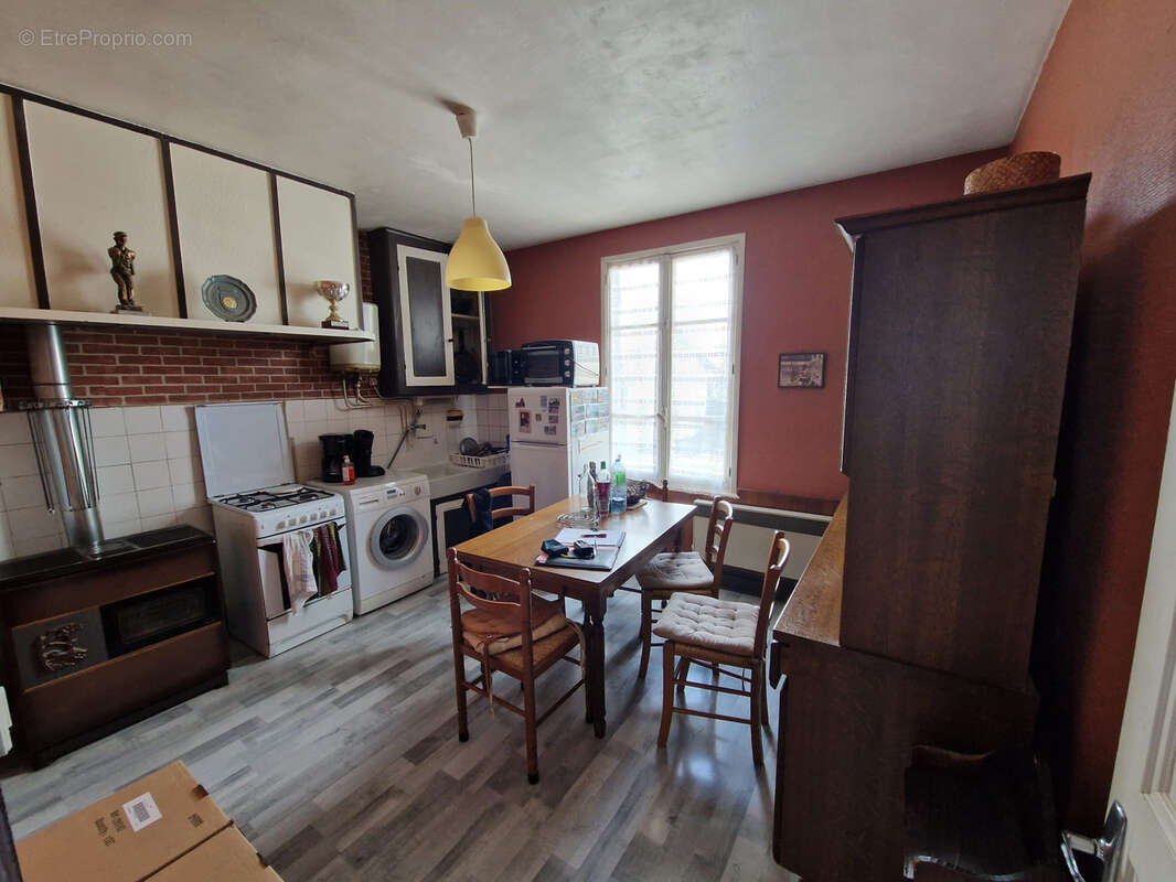 Maison à TAUVES