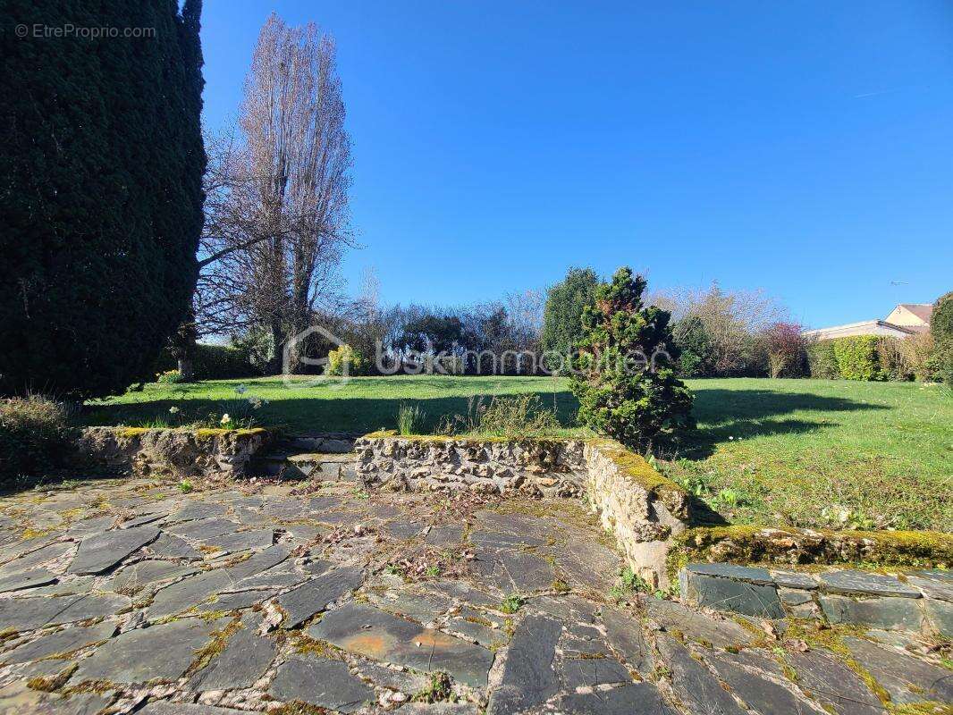 Maison à BOISSY-SOUS-SAINT-YON