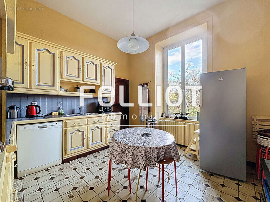 Maison à SAINT-JEAN-DES-CHAMPS