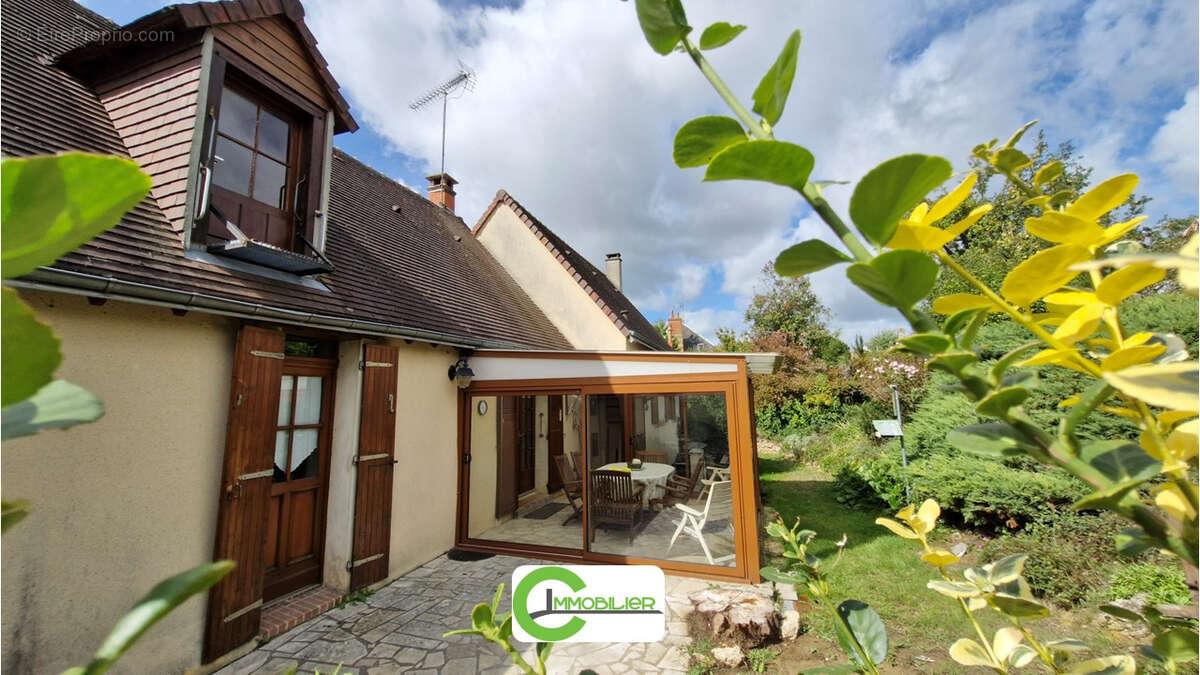 Maison à LAMNAY