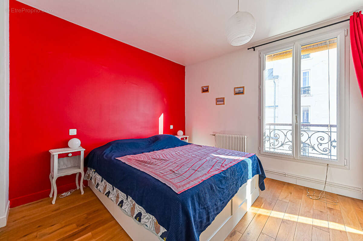 Appartement à PARIS-18E
