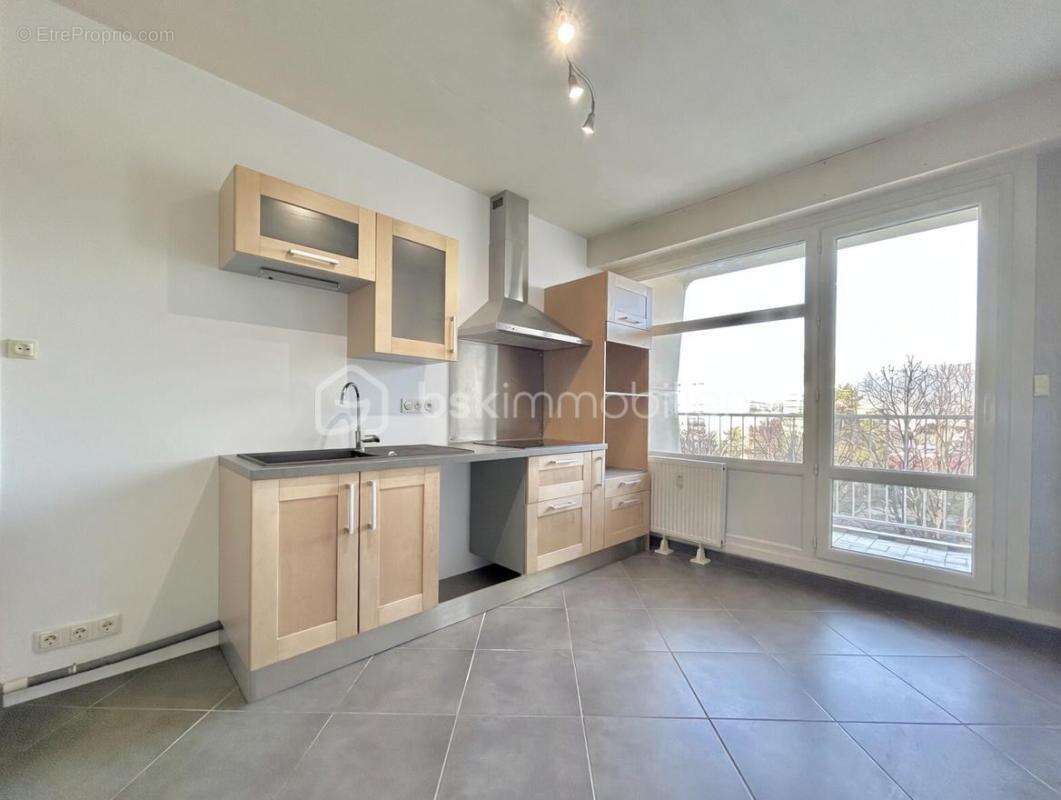 Appartement à COGNIN