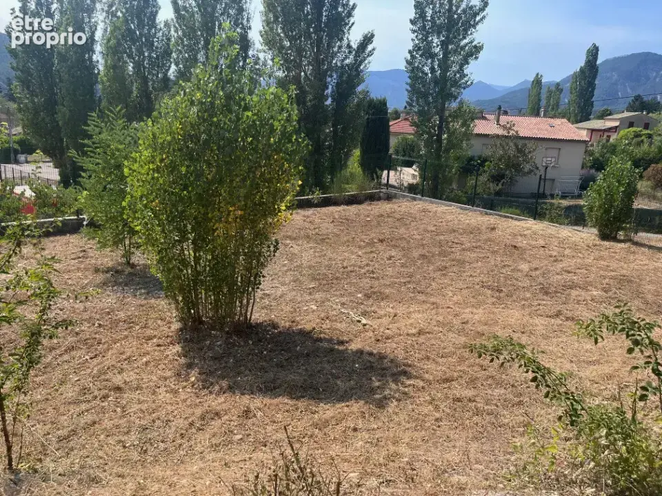 Terrain 399 m² à vendre à Die (26150) - photo 2