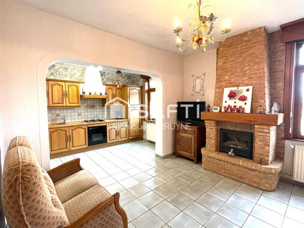 Photo 1 - Maison à ESTAIRES
