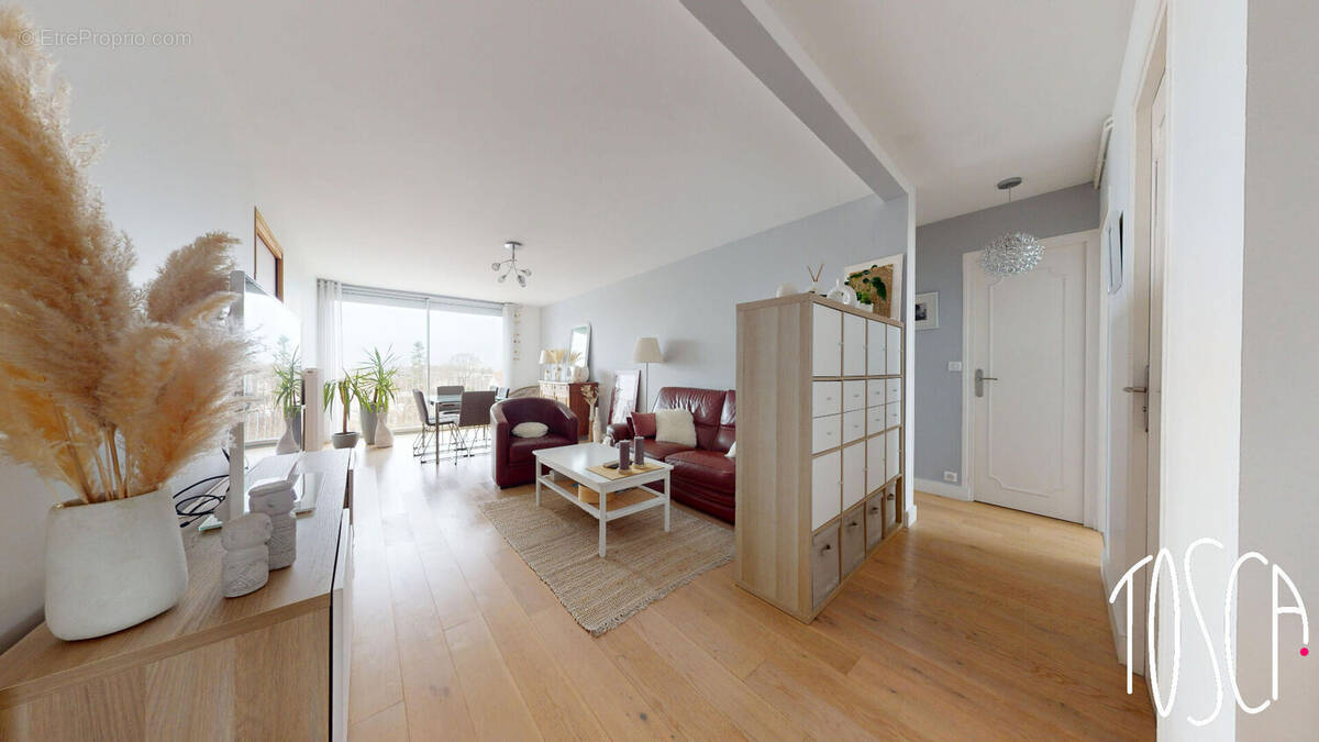 Appartement à THIAIS