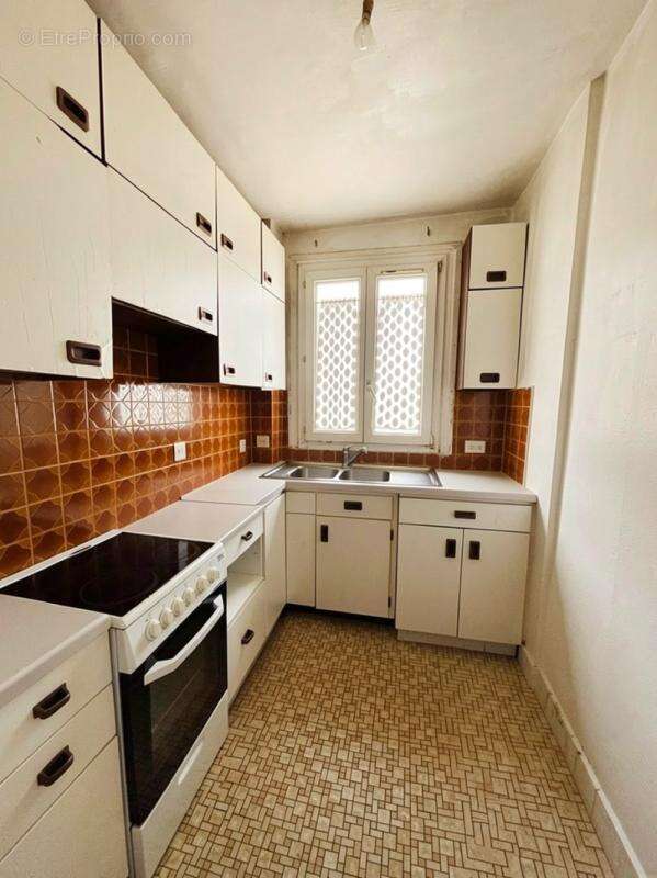 Appartement à CLICHY