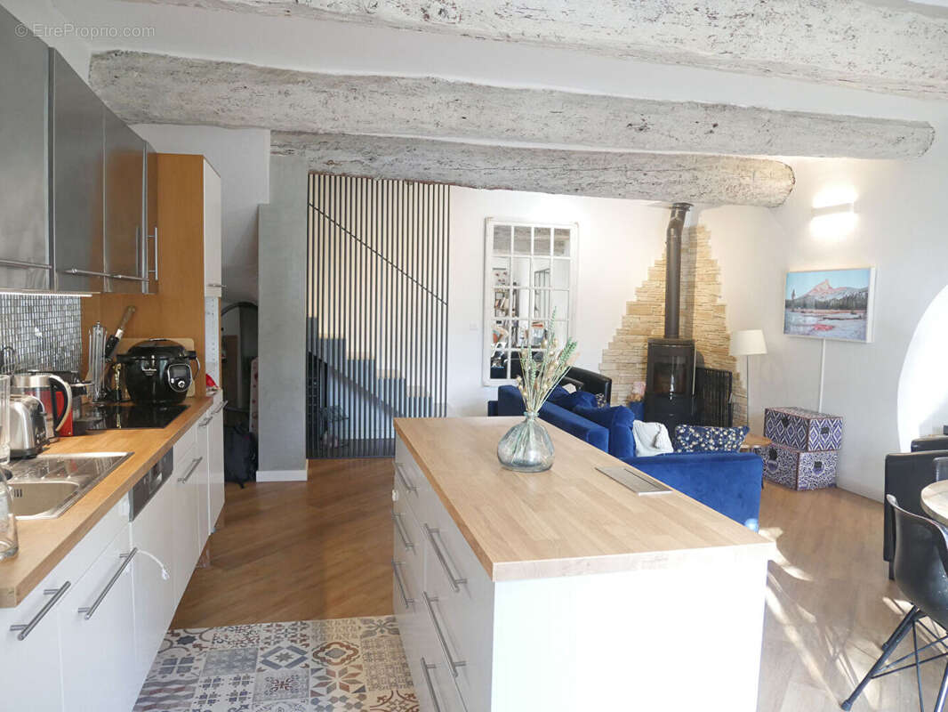 Appartement à AIX-EN-PROVENCE