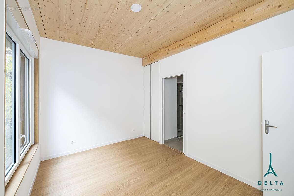 Maison 134 m² à Clichy  - photo 4