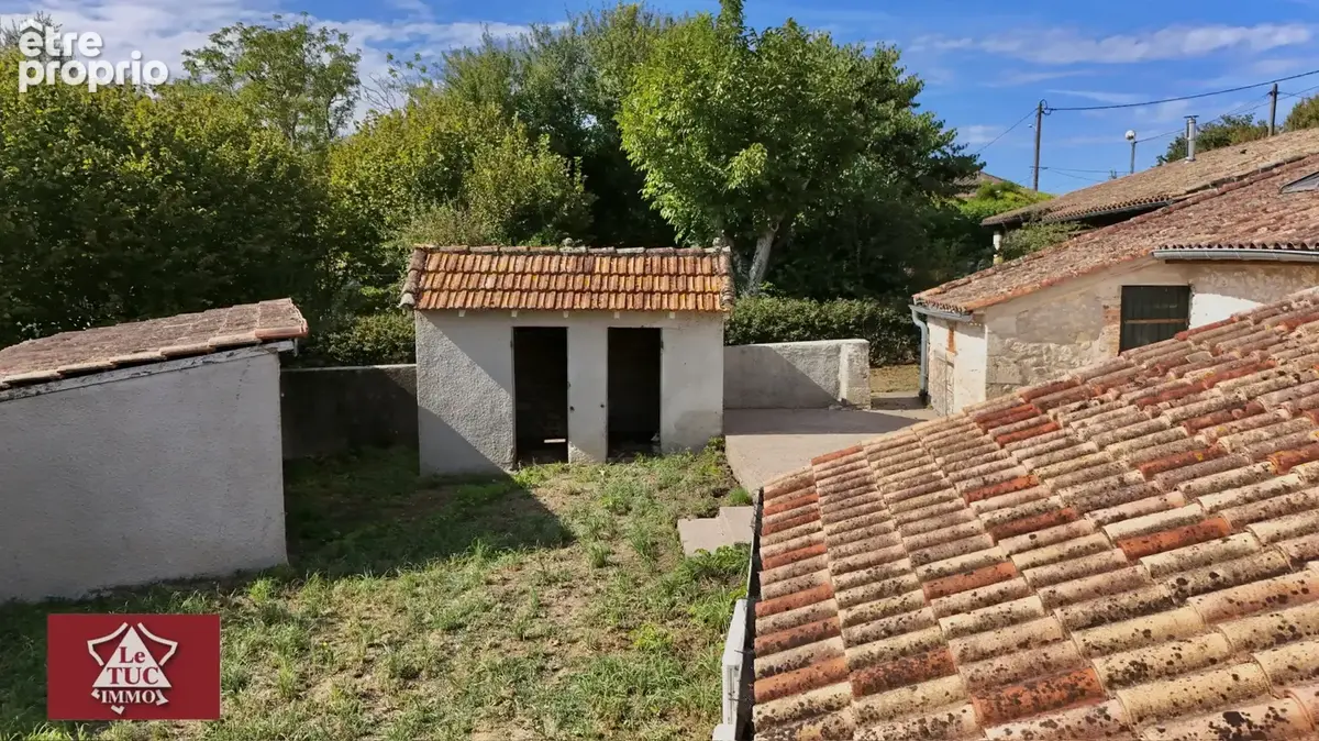 Grande maison en pierre avec dépendances et jardin - photo 4