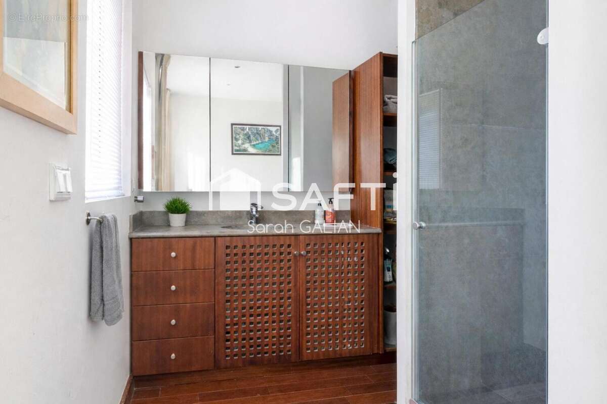 Photo 7 - Appartement à MARSEILLE-7E