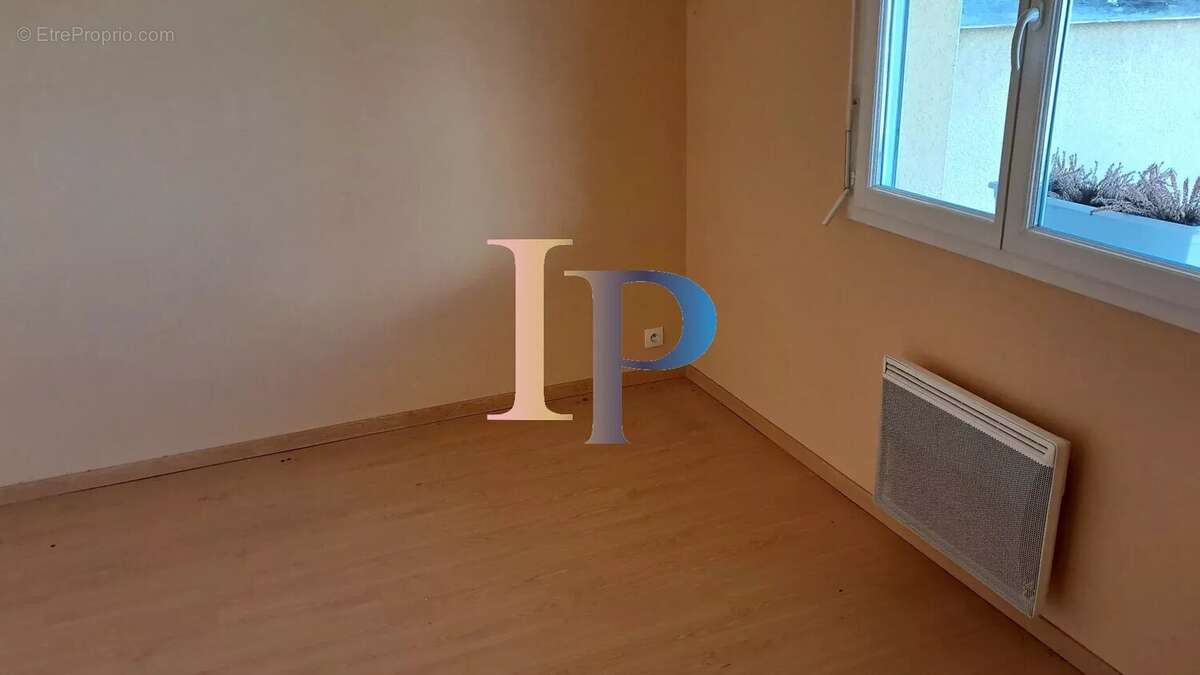 Maison à PARAY-LE-MONIAL