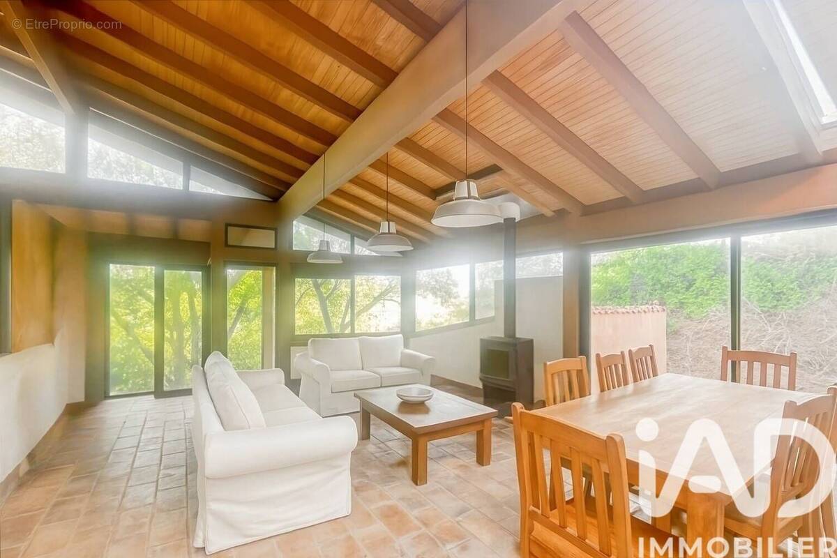 Photo 1 - Maison à NIMES