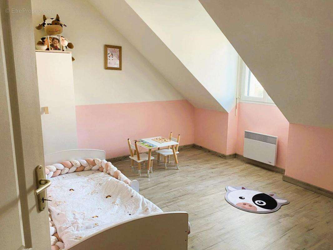 Maison à SAINTE-SUZANNE