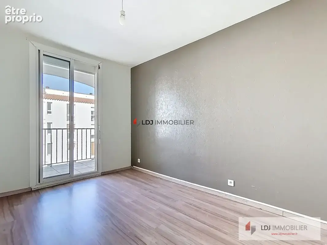 Appartement 4 pièces 70 m² à vendre à Perpignan (66100) - photo 5