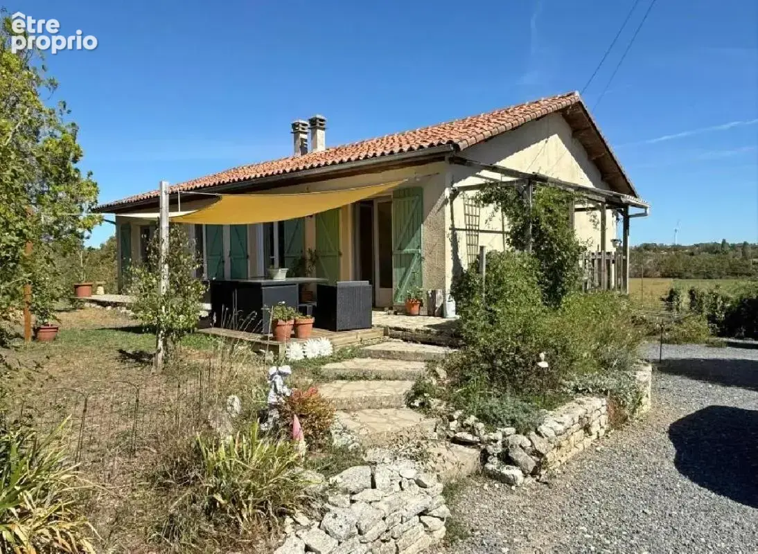 Maison 5 pièces 152 m² à vendre à Ruffec (16700) - photo 3