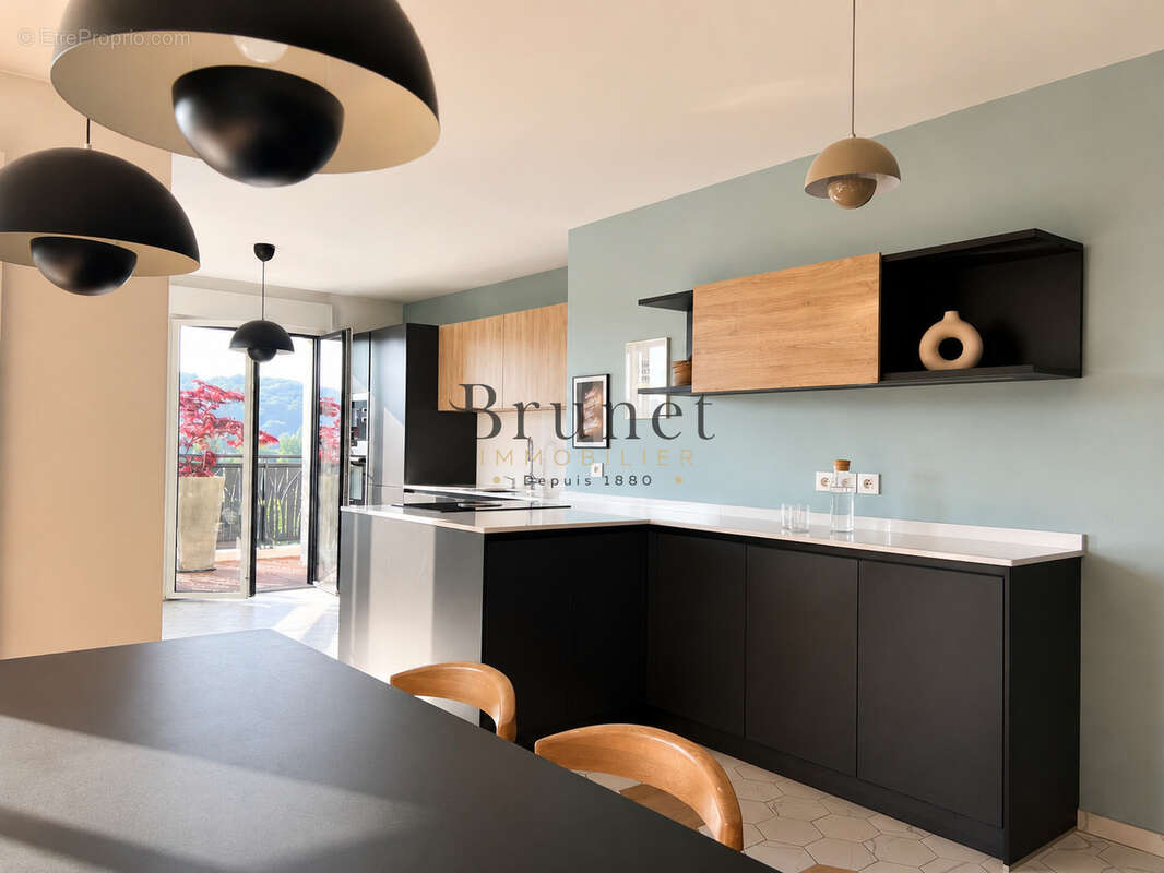 Appartement à SAINT-MAUR-DES-FOSSES