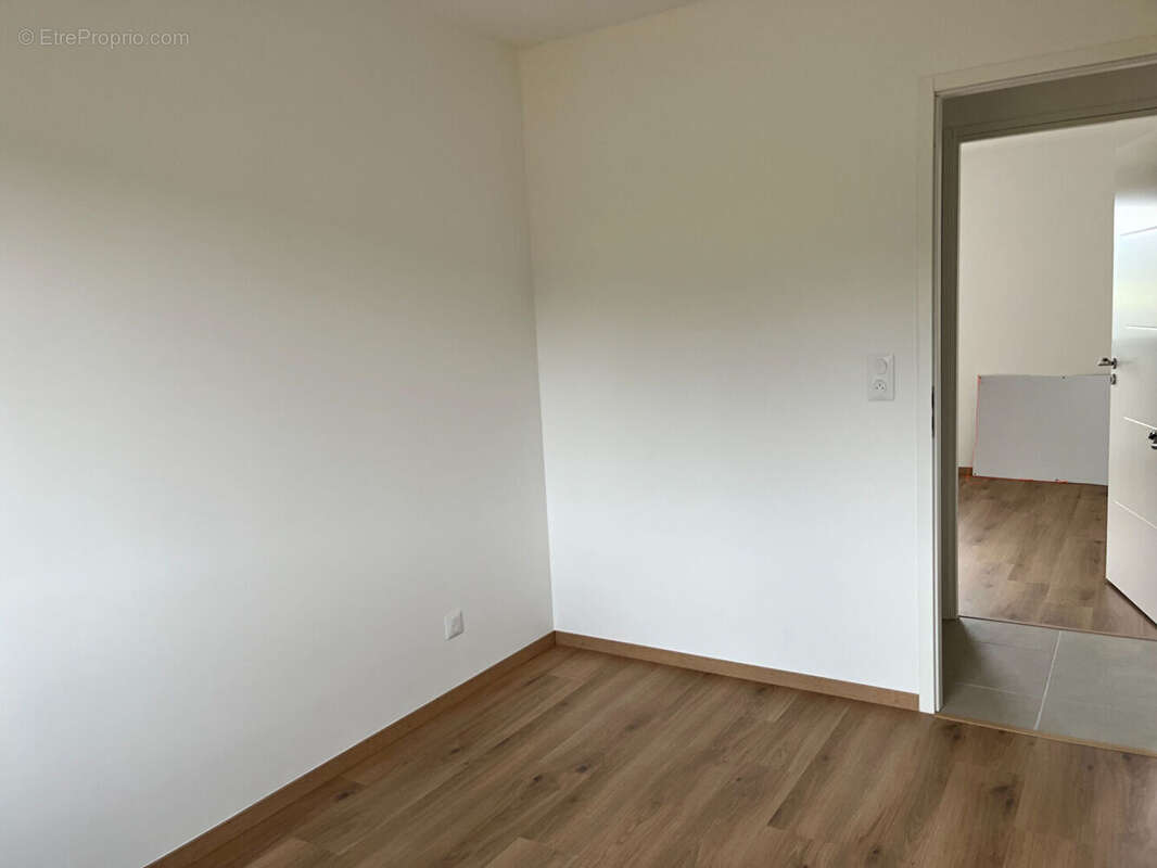 Maison à BRUGNY-VAUDANCOURT