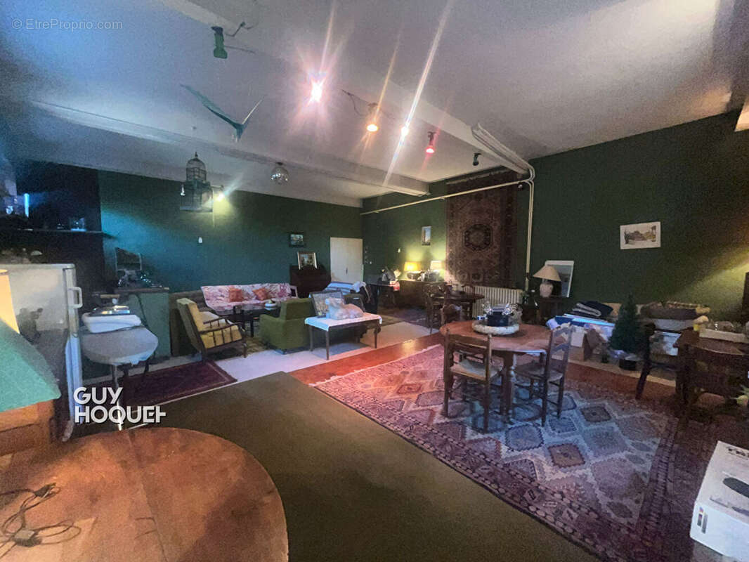 Maison à TOULON-SUR-ARROUX