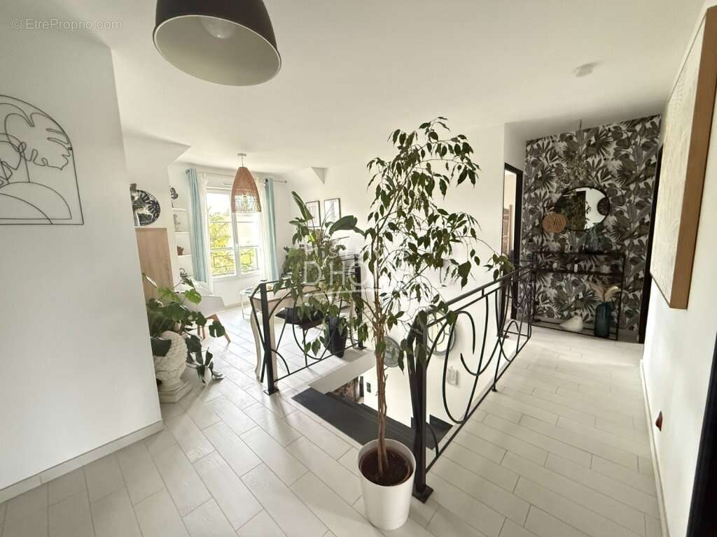 Maison à ROZAY-EN-BRIE