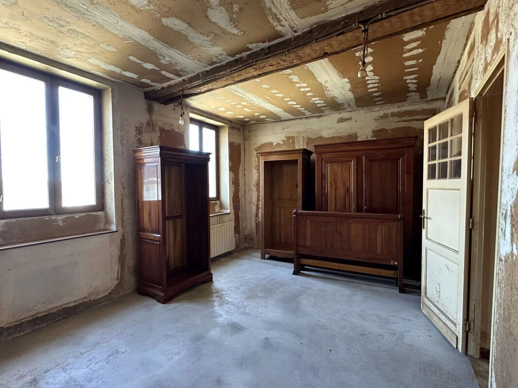 Maison à MORET-SUR-LOING