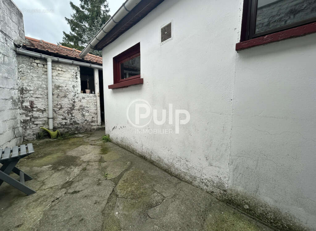 Maison à MONTIGNY-EN-GOHELLE