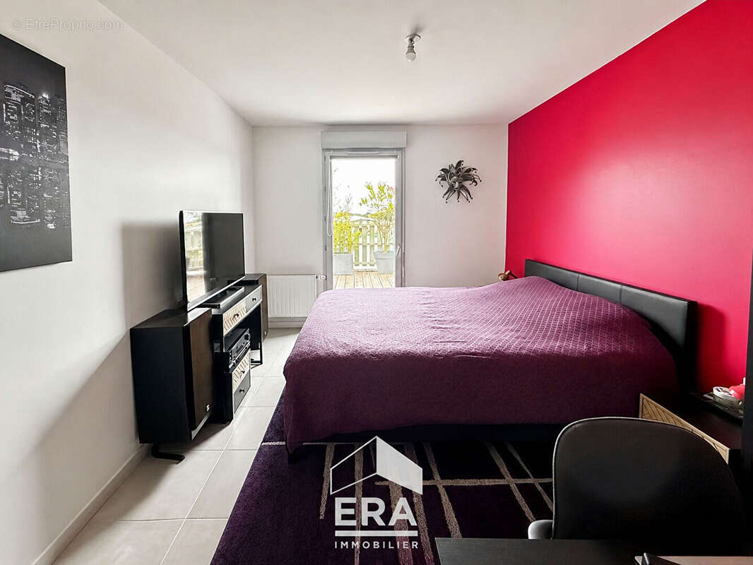 Appartement à PAREMPUYRE