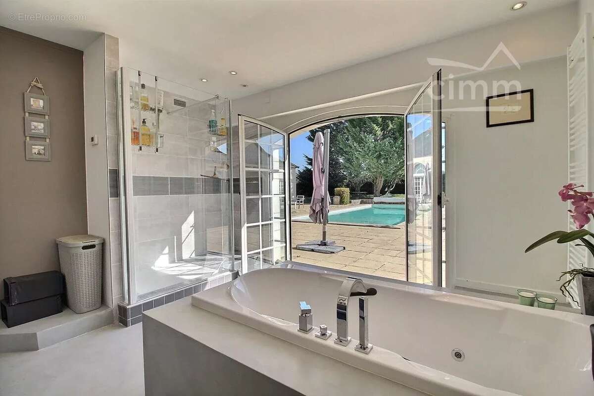 Maison à CHAMBRAY-LES-TOURS