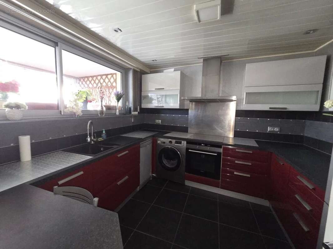 Appartement à VILLENEUVE-LOUBET