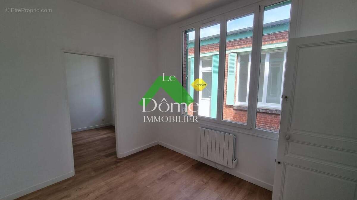 Appartement à MERU