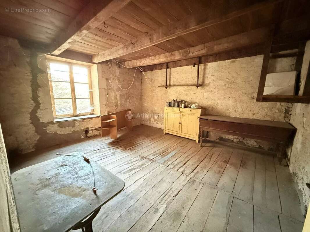 Maison à CHALVRAINES