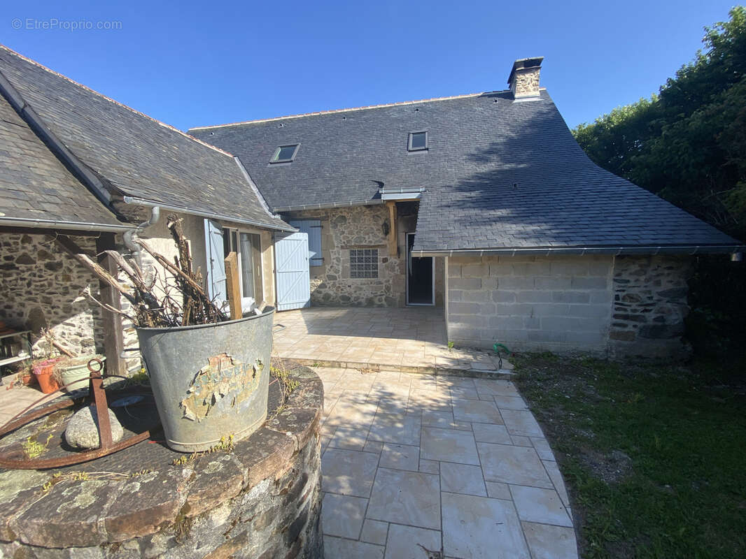 Maison à SAINTE-FEREOLE