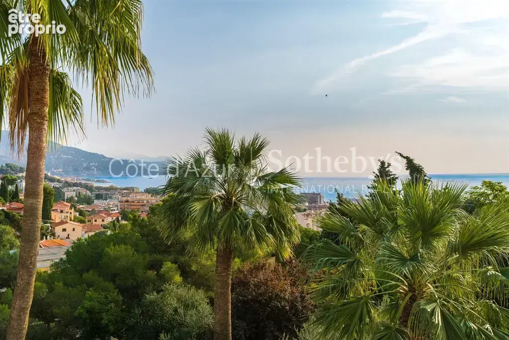 Roquebrune-Cap-Martin, villa contemporaine rénovée avec piscine à proximité de Monaco - photo 9