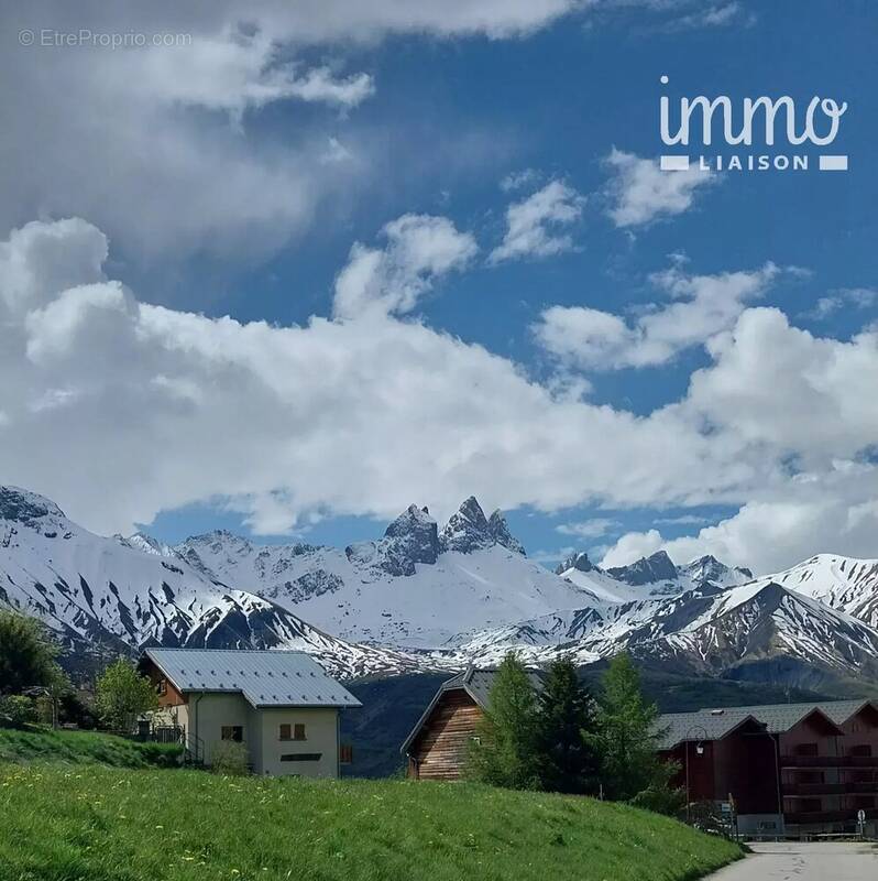 Appartement à ALBIEZ-MONTROND