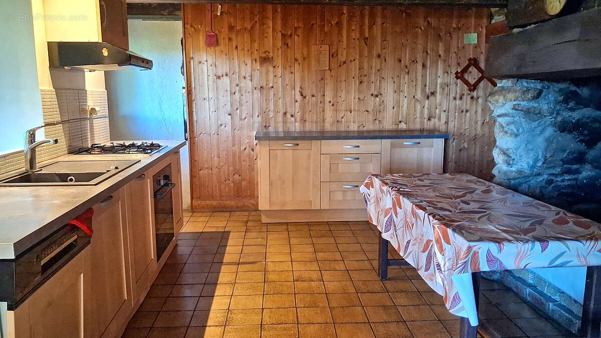 Maison à SAINT-SIXT